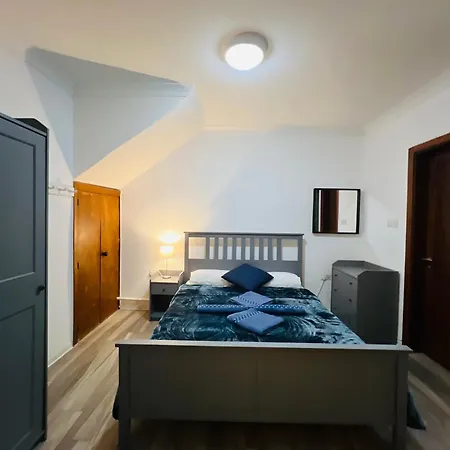 Island Breeze Apartment San Ġiljan